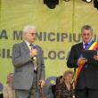 Primarul Ion Lungu înmânează diplomele de Cetăţean de Onoare