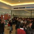 Inaugurare în aglomeraţie: Serviciul Permise şi Înmatriculări de la Iulius Mall, luat cu asalt de aproape 2.000 de suceveni