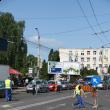 De ieri după-amiază, traficul rutier pe bulevardul principal este restricţionat, chiar în dreptul Primăriei Suceava