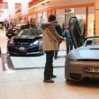Maşinile modificate sunt o adevărată atracţie pentru clienţii Shopping City