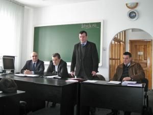 Întâlnirea dintre reprezentanţii şcolilor de şoferi din judeţ şi conducerea Serviciului Public Comunitar Regim Permise de Conducere şi Înmatriculare a Vehiculelor, Autorităţii Rutiere Române