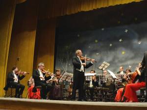 „Vienna Classic Christmas”, spectacol susţinut la Suceava de Strauss Festival Orchestra Vienna