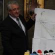 Primarul Sucevei, Ion Lungu, prezentând planşa zonei de agrement de la baza dealului Tătăraşi