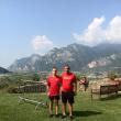 Gabriel Bularda, alături de antrenorul Cristian Prâsneac la europenele de alergare montană din Italia