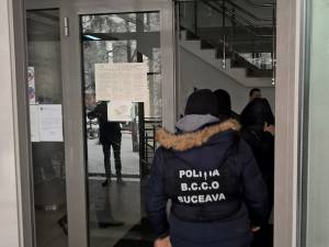 Poliţiştii de la Serviciul Antidrog al BCCO Suceava fac eforturi de a nu scăpa problema etnobotanicelor de sub control