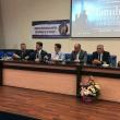 Deputatul PNL Dumitru Mihalescul (al doilea din dreapta), susţinător al familiei tradiţionale şi al valorilor creştine
