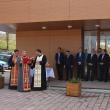 Inaugurarea zonei de agrement s-a făcut după o slujbă de sfințire, oficiată de trei preoți