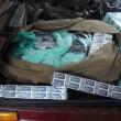 Poliţiştii de frontieră au descoperit sub capotă 470 de pachete de țigări marca Kent