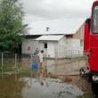 Guvernul va aloca 25.000 de lei pentru cinci familii din judeţul Suceava afectate de inundaţii