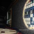 Microbuz cu pereți „dublați” cu țigări, confiscat în Vama Siret