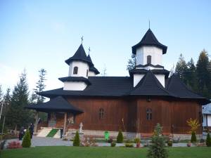 Binecuvântare arhierească la Mănăstirea Plutoniţa Doroteia