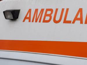 Ambulanța a preluat victima la Horodnic de Sus