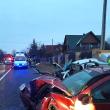 Două autoturisme au fost implicate într-un accident rutier violent petrecut marți după-amiază pe raza comunei Poieni Solca