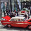 Peste 50 de vehicule istorice expuse și admirate ca adevărate vedete la „Retroparada Primăverii”