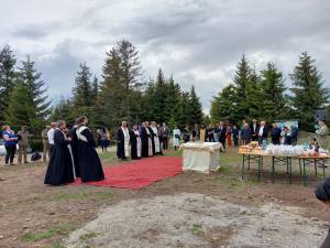 Zi de sărbătoare la Schitul Sfântul Nectarie de pe Bârnărel