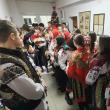 „Caravana de colinde” ATOS a ajuns joi la Monitorul de Suceava