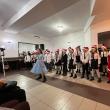 Spectacol de colinde oferit bătrânilor de la Casa Seniorilor „Viața Bună” din Gura Humorului