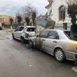 Cele două autovehicule au fost distruse în urma incendiului din dimineața zilei de 26 decembrie