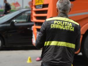 Un muncitor care lucra la axialul Dolhasca - Suceava a murit după ce a căzut cu capul de beton