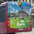Imagini cu Mănăstirea Sucevița sunt afișate pe autobuzele din Roma