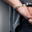 Un recidivist din Șcheia, arestat după ce a amenințat un polițist care intervenea la un scandal