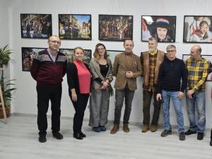 Ziua Artei Fotografice, marcată la Galeria „Zamca” printr-o expoziție realizată de membrii Clubului Fotografilor Suceveni