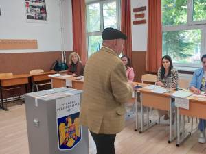 Prezența la vot în județul Suceava este sub media națională, puțin peste 5 la sută