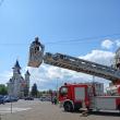 Incendiu la Judecătoria Fălticeni, cu persoane evacuate și acordare de prim ajutor