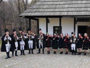 Primul album al Grupului Tradițional Dor va fi lansat joi, la Suceava
