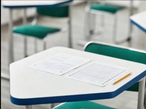 Rata de succes de la bac a crescut ușor după contestații. Elevul Matei Sava, de la Rădăuți, rămâne singurul cu media 10