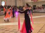 Sute de dansatori, prezenţi ieri la Festivalul Naţional de Dans Sportiv, organizat la Suceava