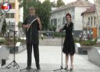 Cafe-concert, printre picături de ploaie, oferit de Ovidiu şi Mihaela Şvarţ