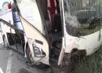 Accident cu şapte victime, după ce un autocar a izbit violent un autoturism care vroia să intre la cabana Ilişeşti