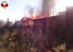 Un atelier de mobilă din Burdujeni, făcut scrum într-un incendiu
