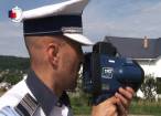 Poliţiştii îi „ochesc” pe şoferi cu încă două radare pistol de ultimă generaţie